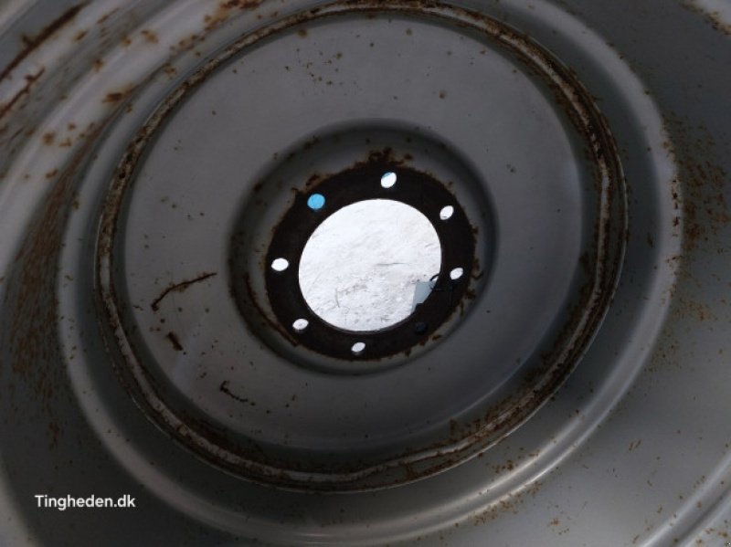 Felge типа Massey Ferguson 32"   DW27Ax32, Gebrauchtmaschine в Hemmet (Фотография 13)