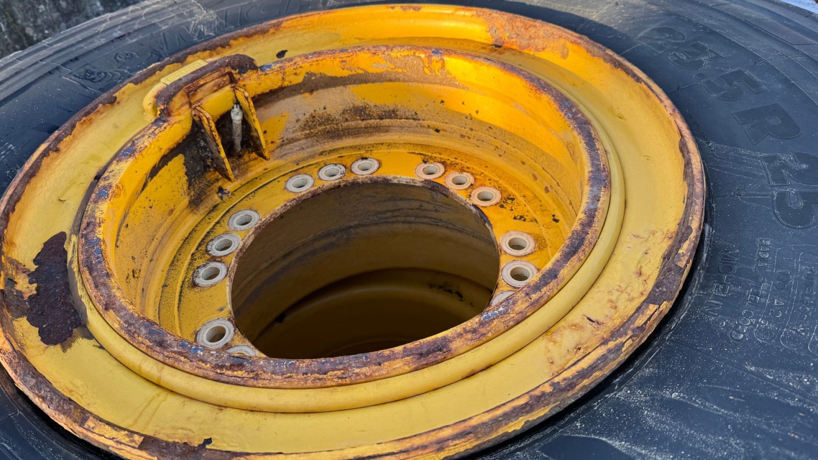Felge typu Michelin 23.5R25 KOMPLETTE HJUL TIL VOLVO L110 OG L120 E-F-G-H, Gebrauchtmaschine v Nørager (Obrázek 5)