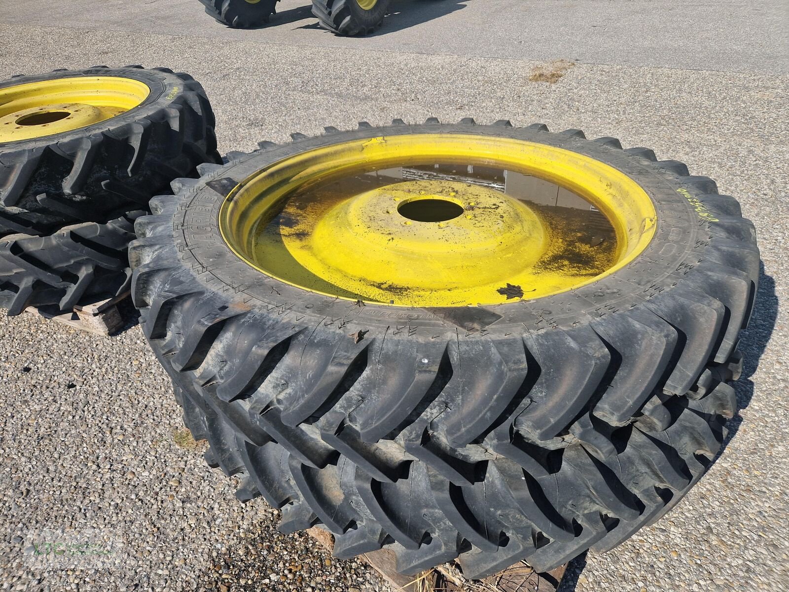 Felge des Typs Michelin 320/95R50 & 320/85R34, Gebrauchtmaschine in Korneuburg (Bild 6)