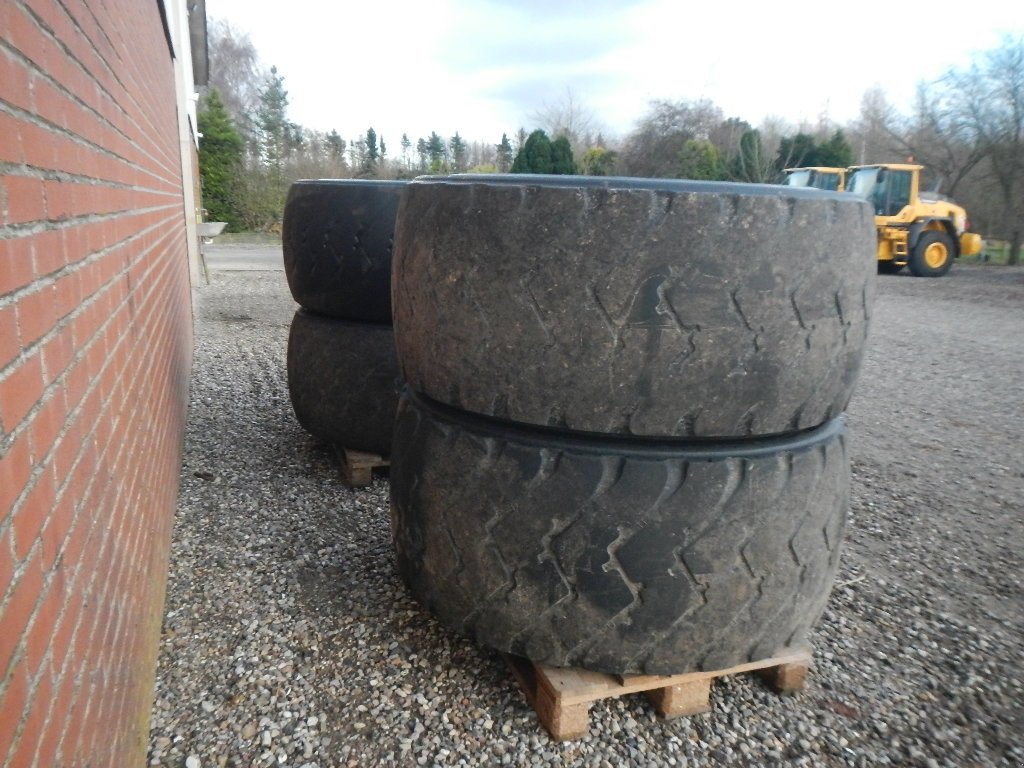 Felge типа Michelin 650/65R25 D281, Gebrauchtmaschine в Aabenraa (Фотография 7)