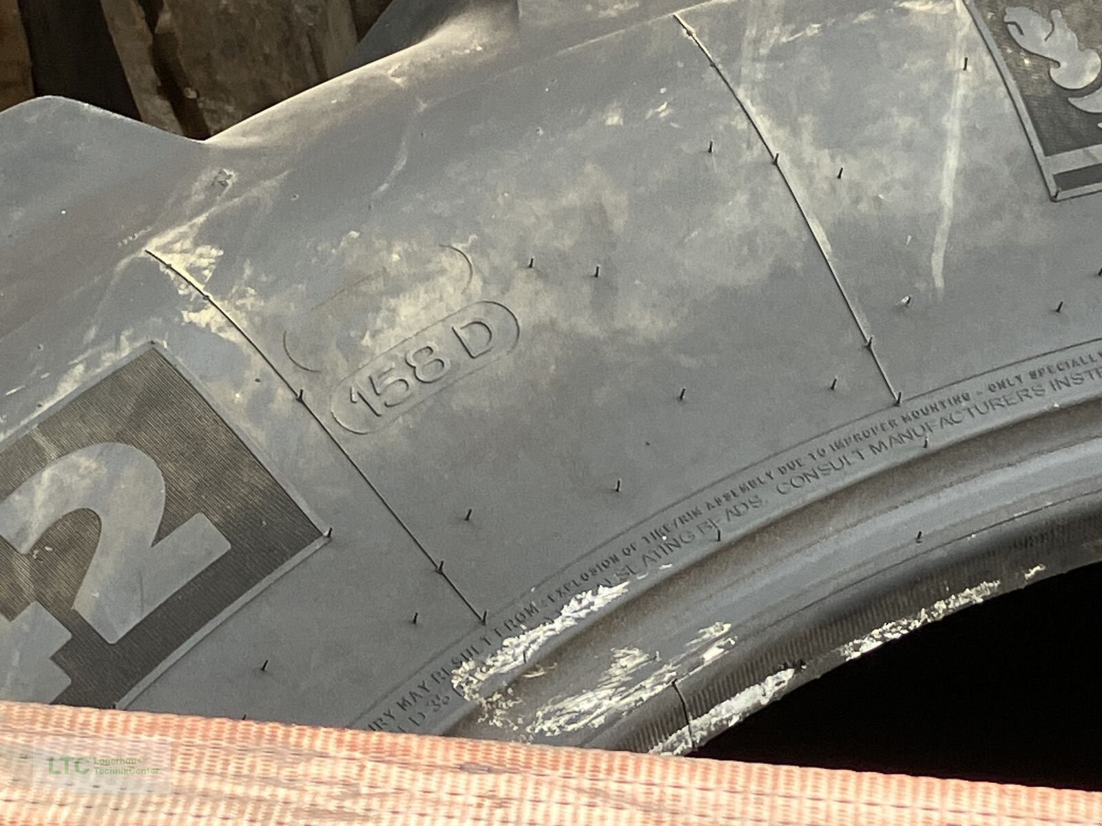 Felge of the type Michelin 650/65R42 Multibib, Vorführmaschine in Redlham (Picture 6)