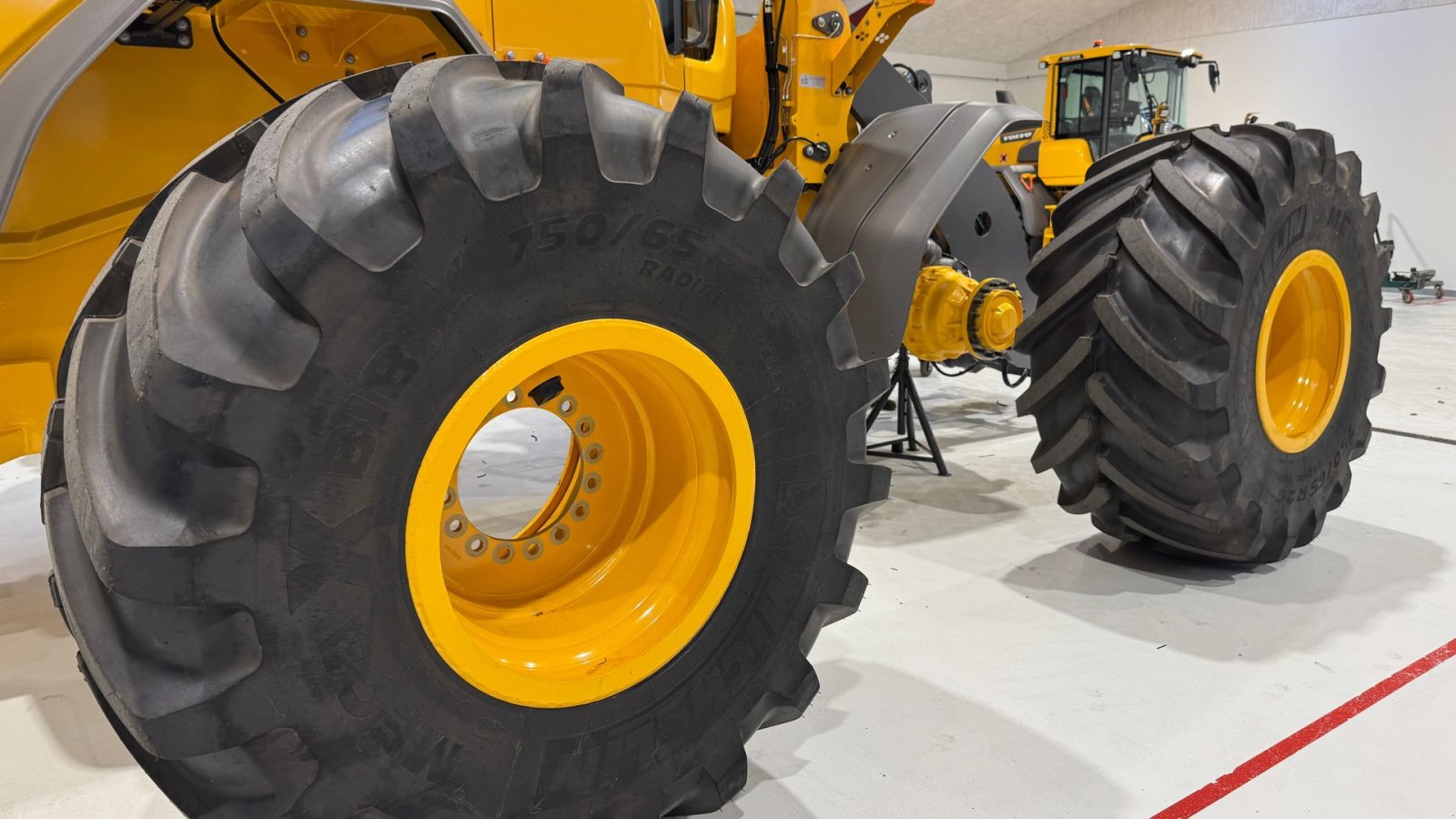 Felge des Typs Michelin 750/65R26 FABRIKSNYE TIL VOLVO L70 OG L90, Gebrauchtmaschine in Nørager (Bild 4)