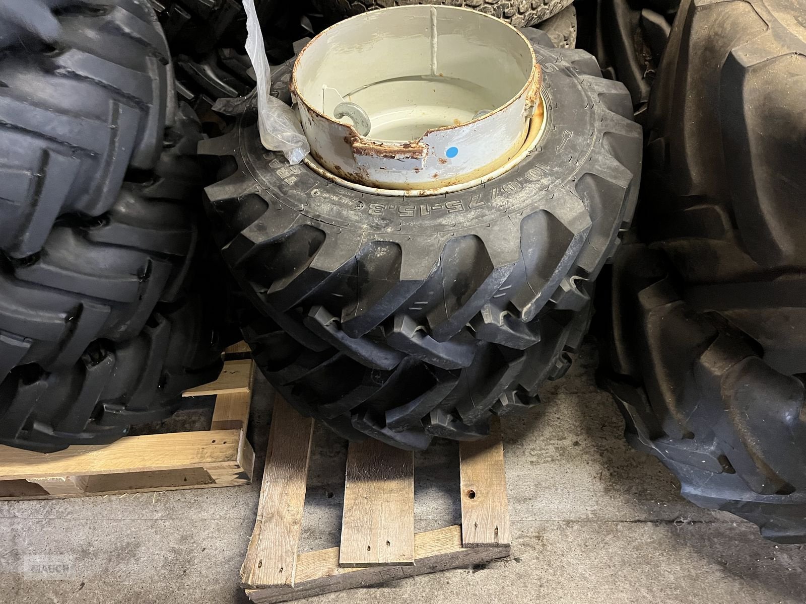 Felge типа Mitas Zwillingsreifen 10.0/75-15.3AS 5L, Gebrauchtmaschine в Burgkirchen (Фотография 9)