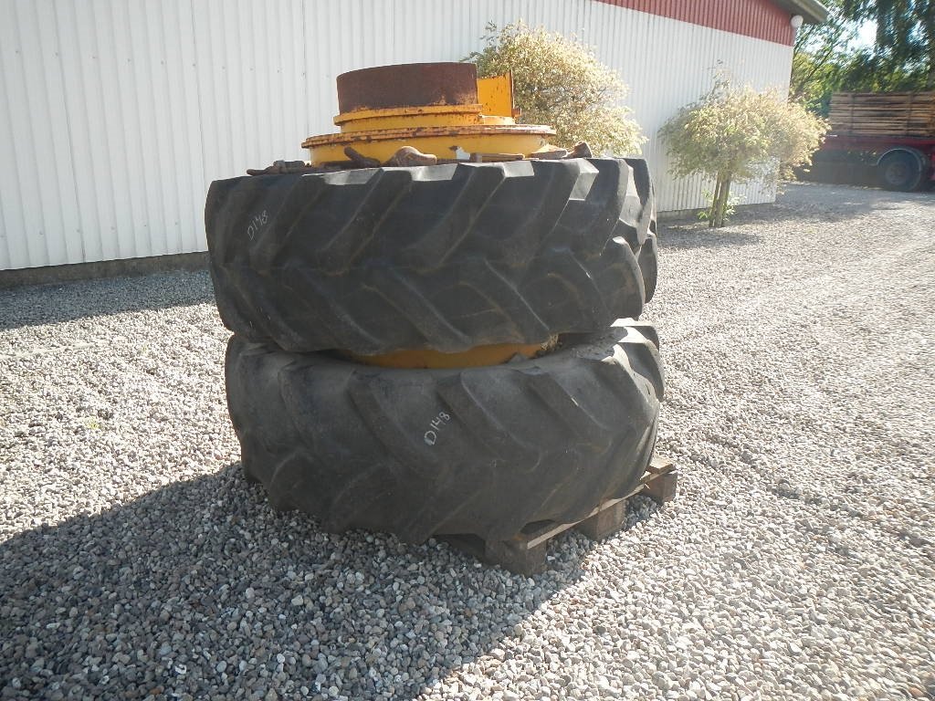 Felge des Typs Pirelli TM700 Tvillingehjul - D148, Gebrauchtmaschine in Aabenraa (Bild 4)