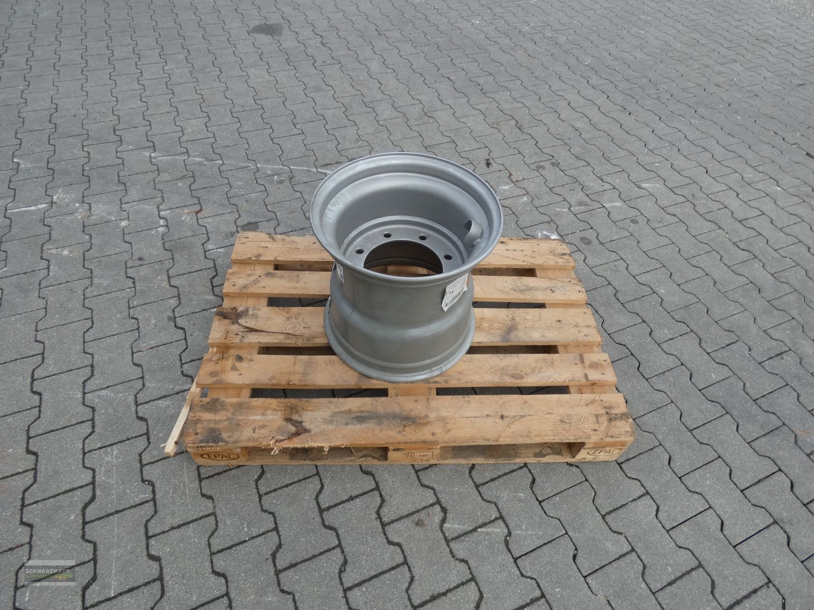 Felge typu Sonstige 16.00x17 8-Loch, Neumaschine v Aurolzmünster (Obrázek 3)