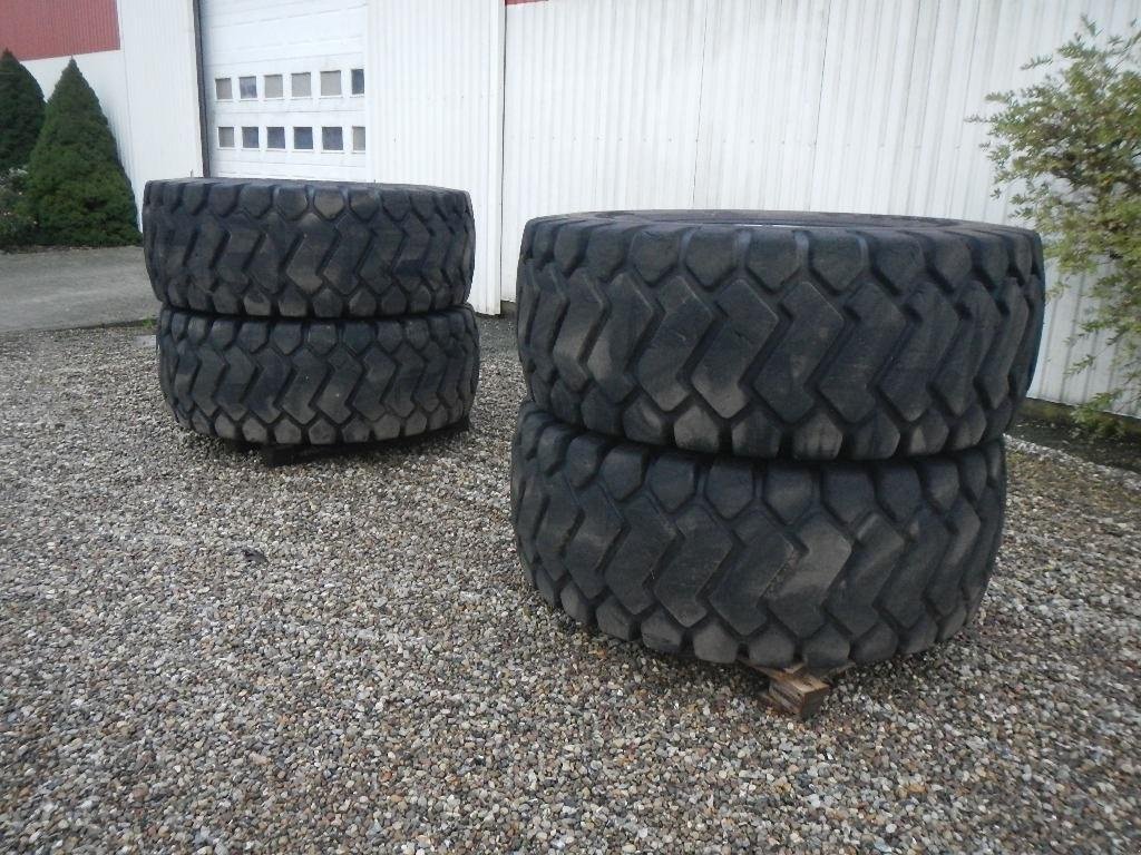 Felge des Typs Sonstige 23.5R25 D238, Gebrauchtmaschine in Aabenraa (Bild 4)