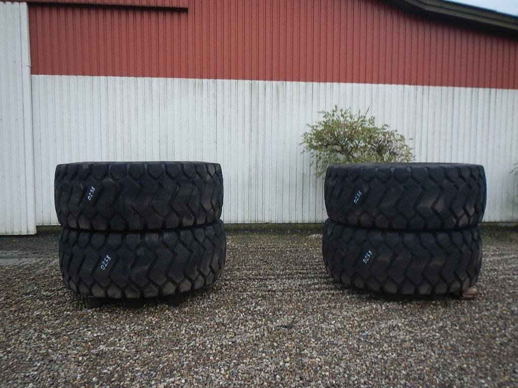 Felge des Typs Sonstige 23.5R25 D238, Gebrauchtmaschine in Aabenraa (Bild 7)