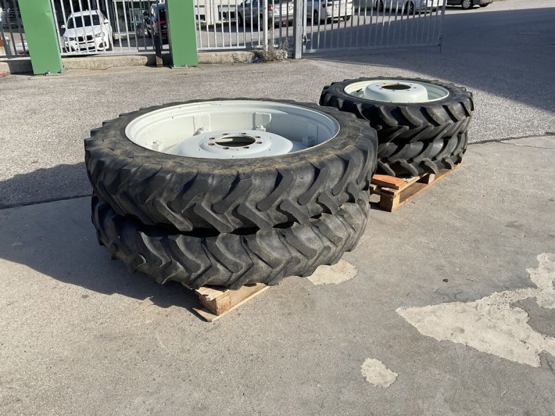 Felge des Typs Sonstige 250/85R28 u. 270/95R42, Gebrauchtmaschine in Zwettl (Bild 1)