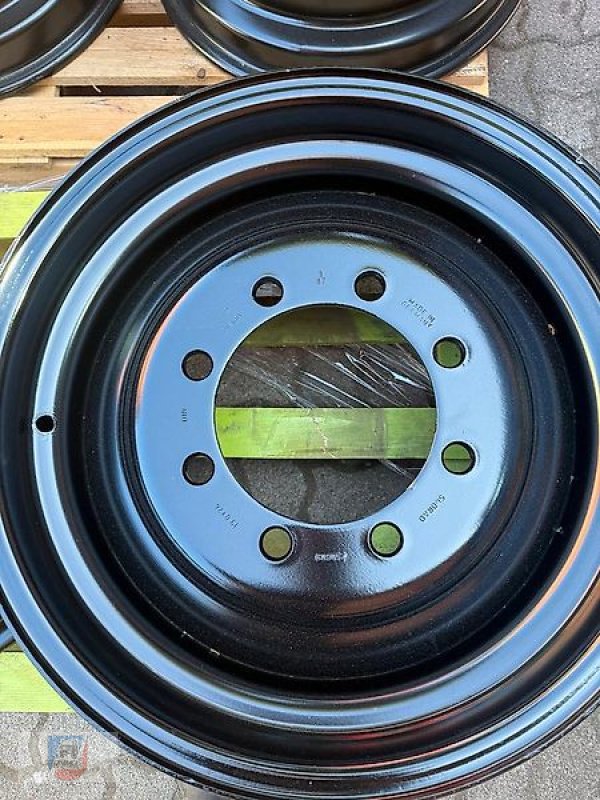 Felge tipa Sonstige Felgen 13x24 Unimog U1600 8-Loch 445/70R24, Gebrauchtmaschine u Fitzen (Slika 2)