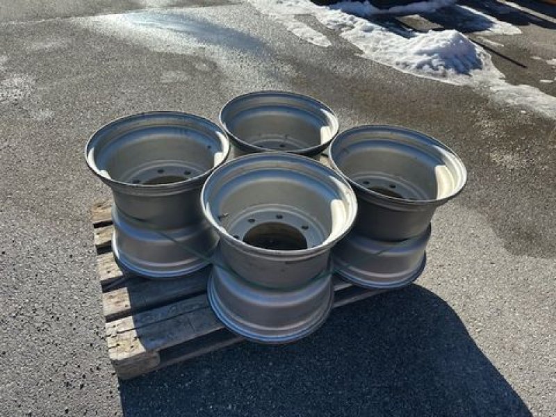 Felge des Typs Sonstige Felgen 16x17 ET0 8-Loch zu 505/50R17, gebraucht, Gebrauchtmaschine in Tamsweg (Bild 3)