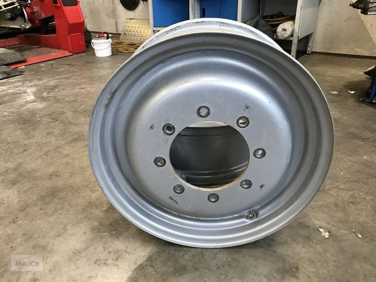 Felge του τύπου Sonstige Felgen passend zu MF 5400er Serie, Neumaschine σε Burgkirchen (Φωτογραφία 4)