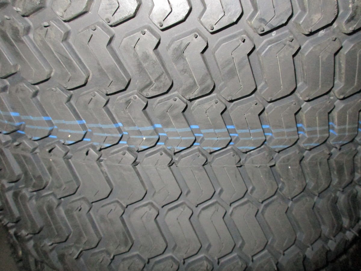 Felge des Typs Sonstige Rasentraktorreifen 20x8.00-8, Neumaschine in NATTERNBACH (Bild 8)