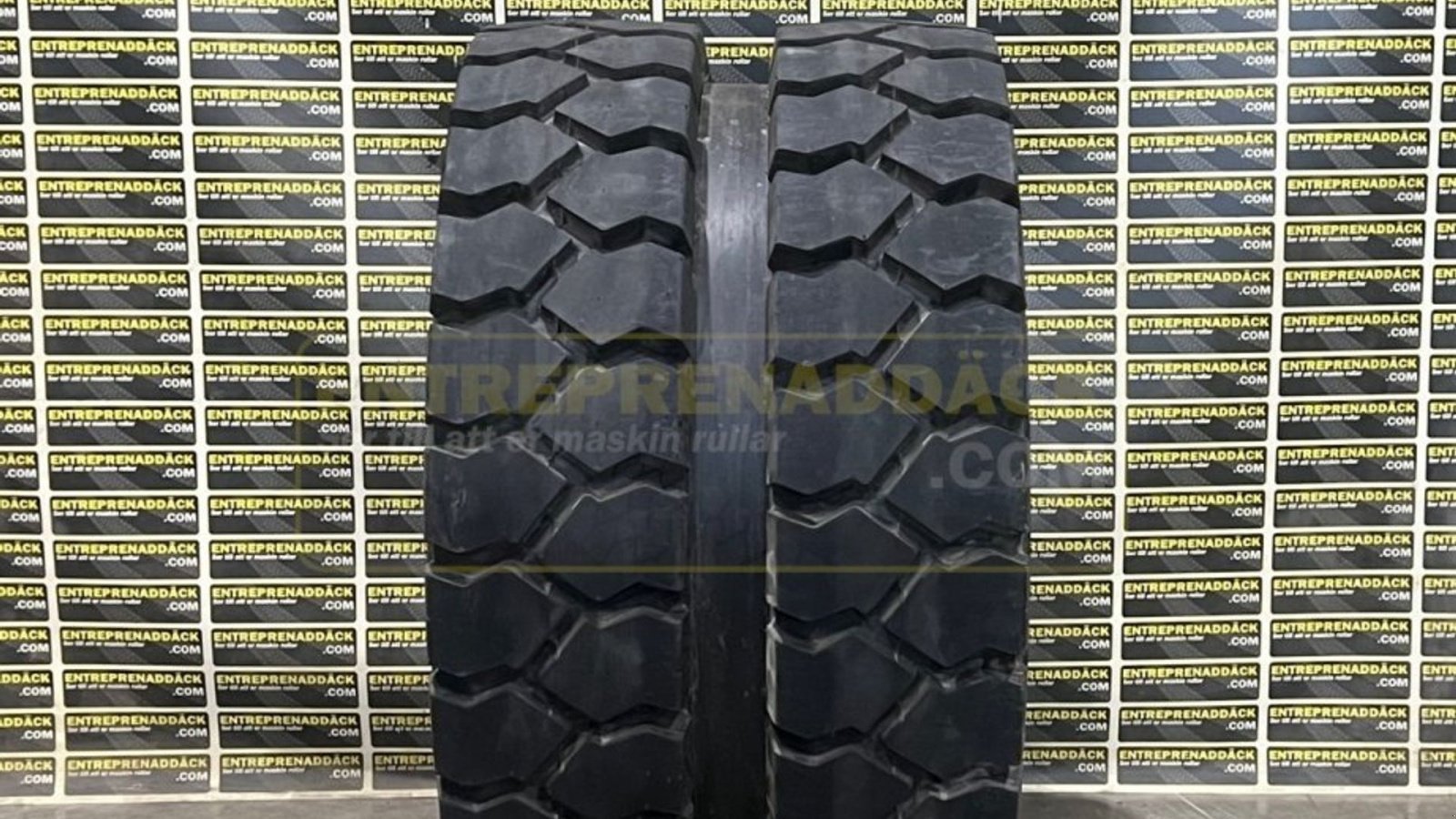 Felge типа Sonstige Trelleborg T-900 – Specialhjul til gravemaskiner – f.eks. . Volvo EWR130E, Gebrauchtmaschine в Gävle (Фотография 3)