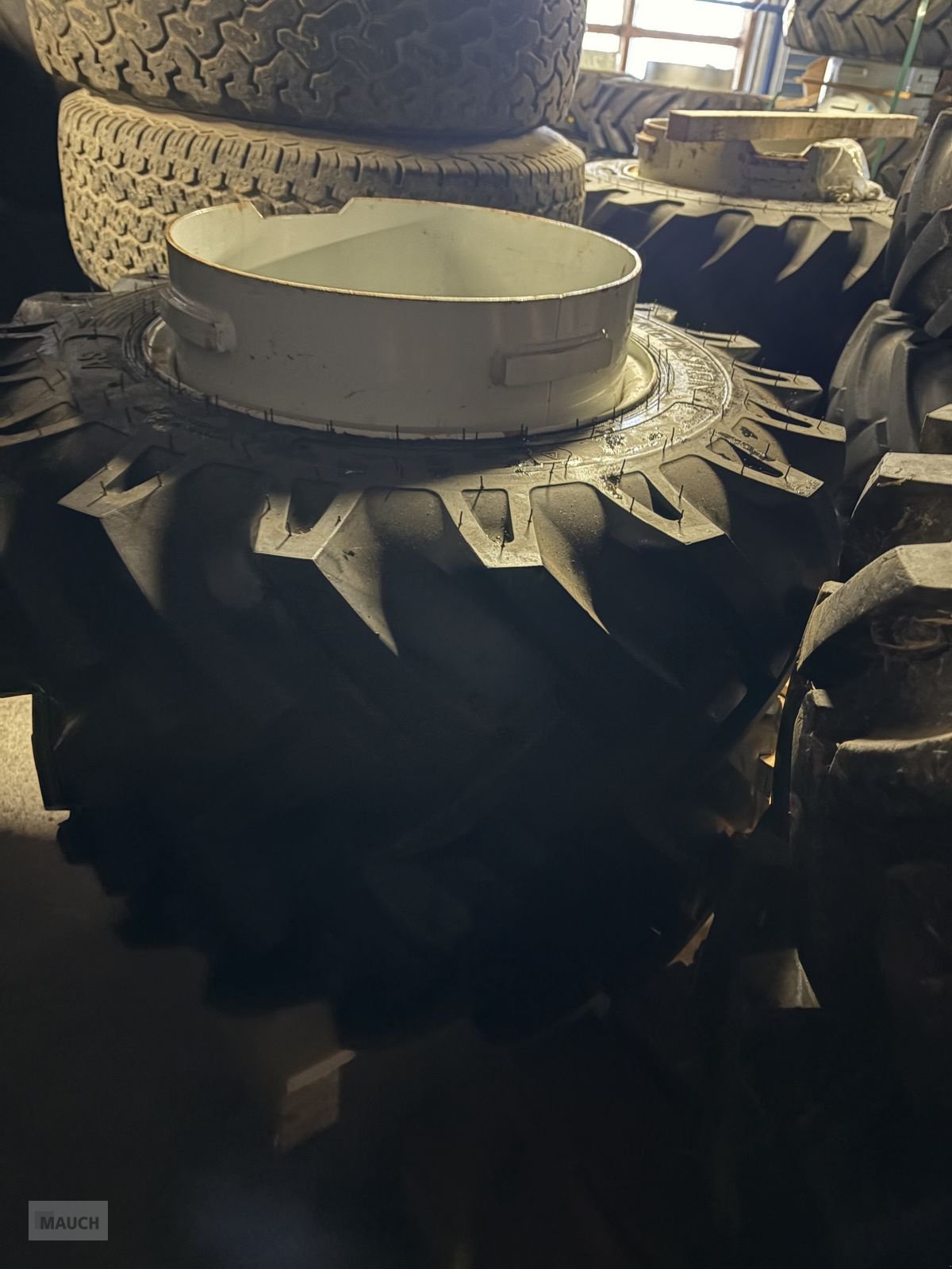 Felge tip Sonstige Zwillingsreifen 10/75-15.3AS neuwertig, Gebrauchtmaschine in Burgkirchen (Poză 5)