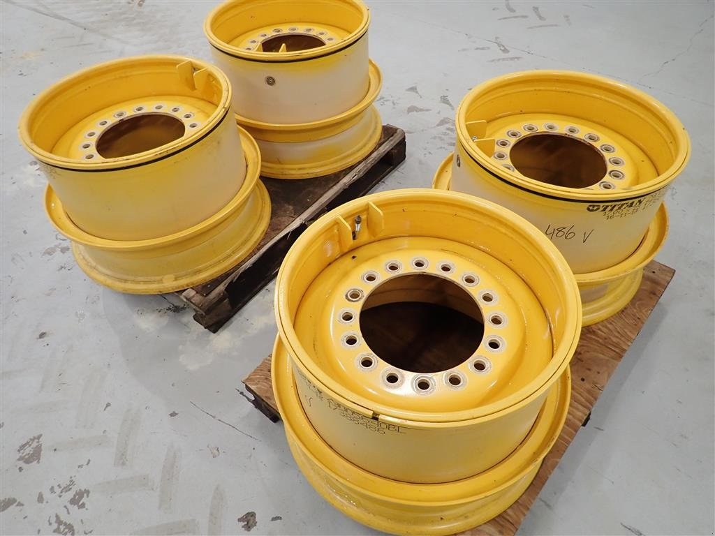 Felge typu Volvo L 70 H Fælge Titan 17.00 X 25, Gebrauchtmaschine v Haderup (Obrázek 16)