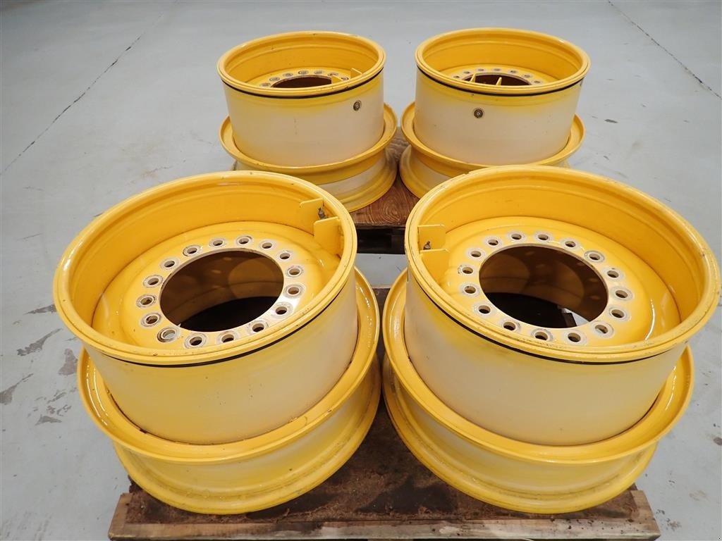 Felge typu Volvo L 70 H Fælge Titan 17.00 X 25, Gebrauchtmaschine v Haderup (Obrázek 4)