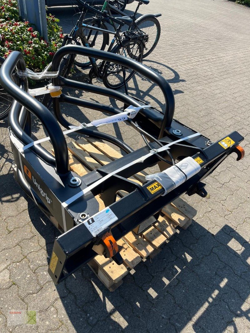 Folienballenzange des Typs Alö UNIGRIP 160 EURO, Neumaschine in Risum-Lindholm (Bild 1)