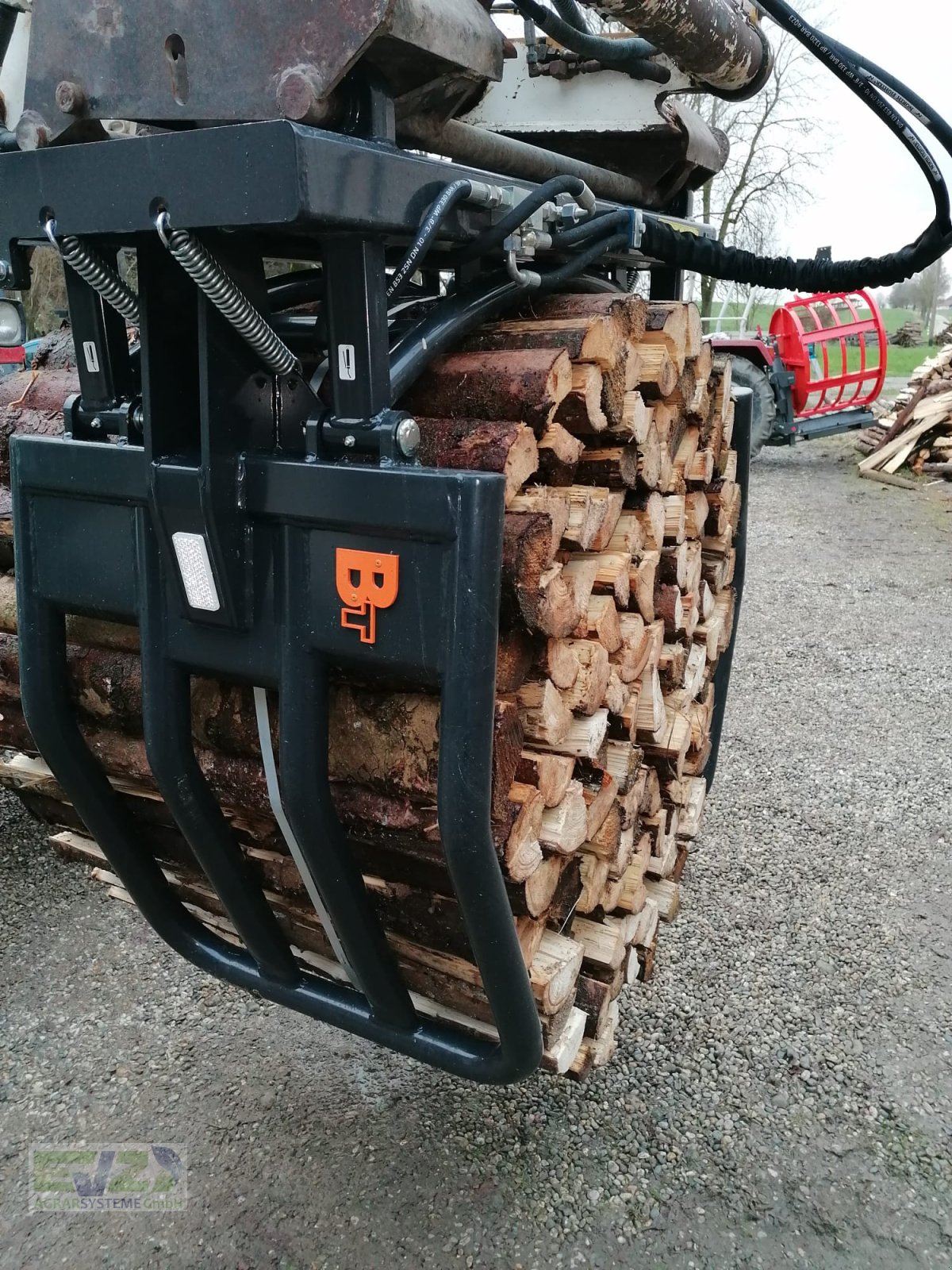 Folienballenzange of the type Baas BAAS Technik Ballengreifer, Neumaschine in Ebersberg (Picture 7)