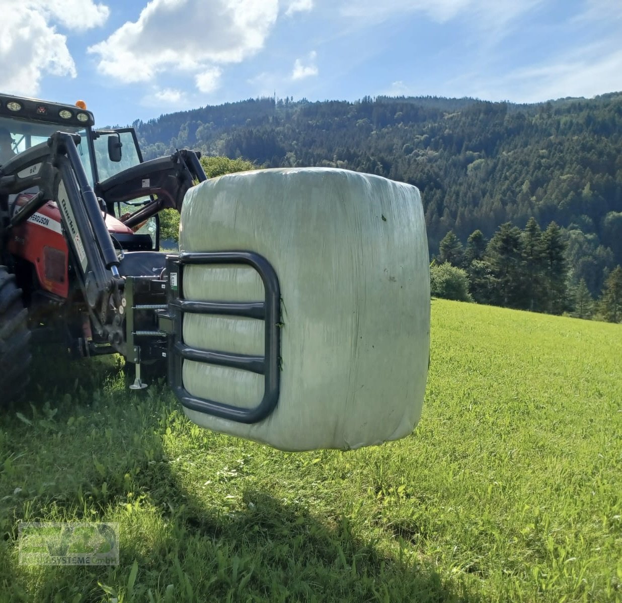 Folienballenzange of the type Baas BAAS Technik Ballengreifer, Neumaschine in Ebersberg (Picture 10)