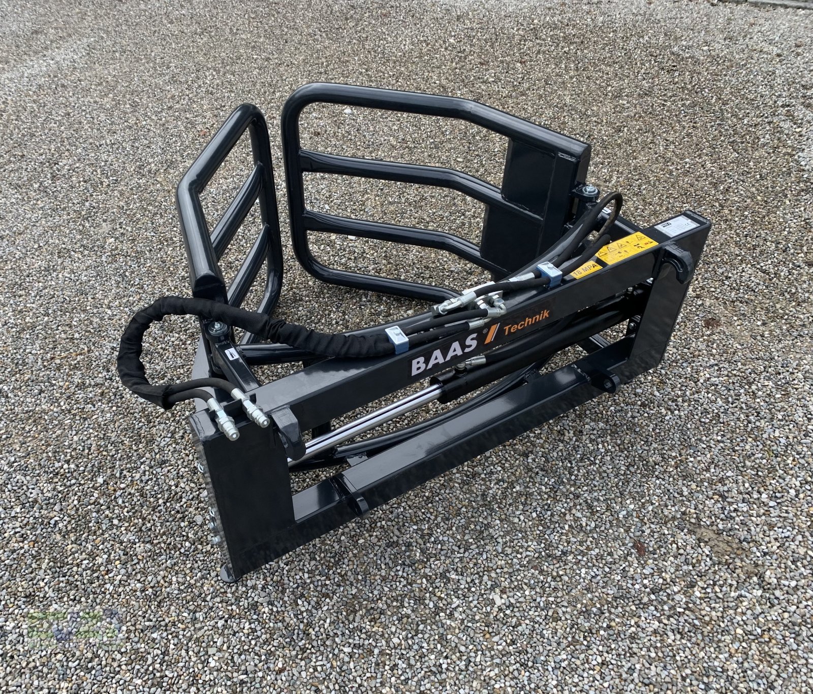 Folienballenzange of the type Baas BAAS Technik Ballengreifer, Neumaschine in Ebersberg (Picture 12)