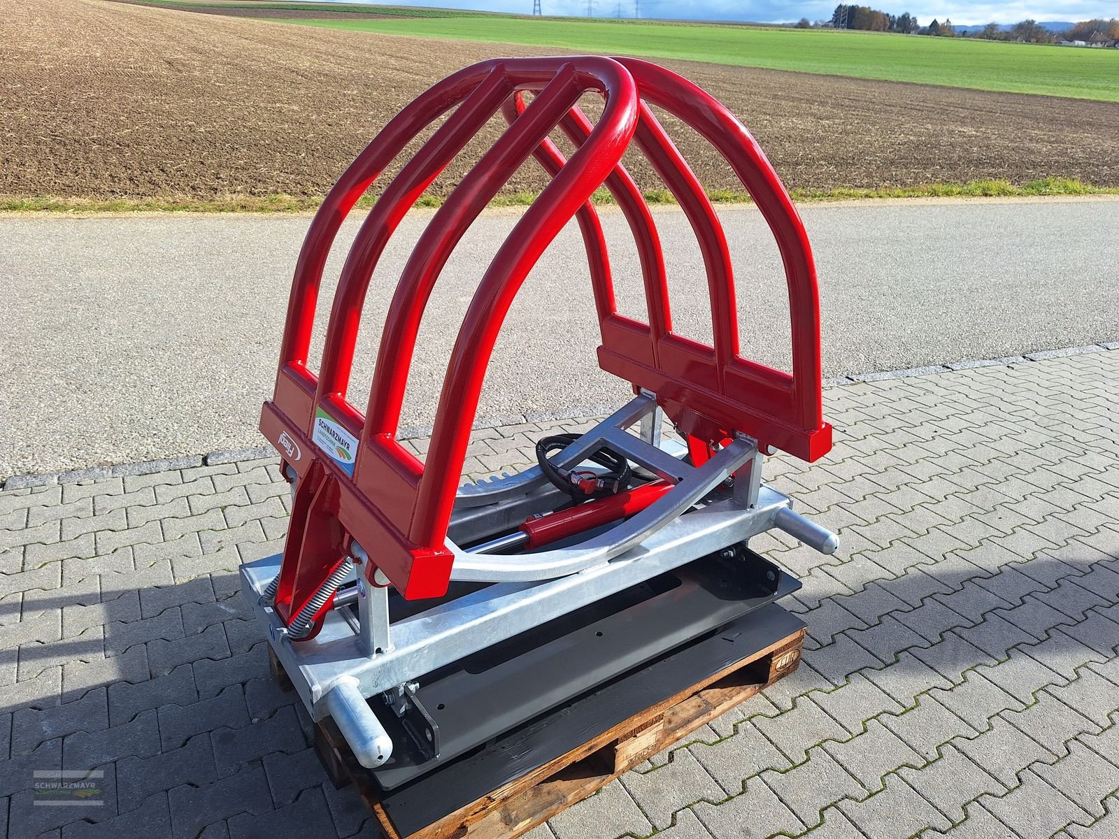 Folienballenzange of the type Fliegl AgroCenter Ballenzange WM-HV, Neumaschine in Aurolzmünster (Picture 8)