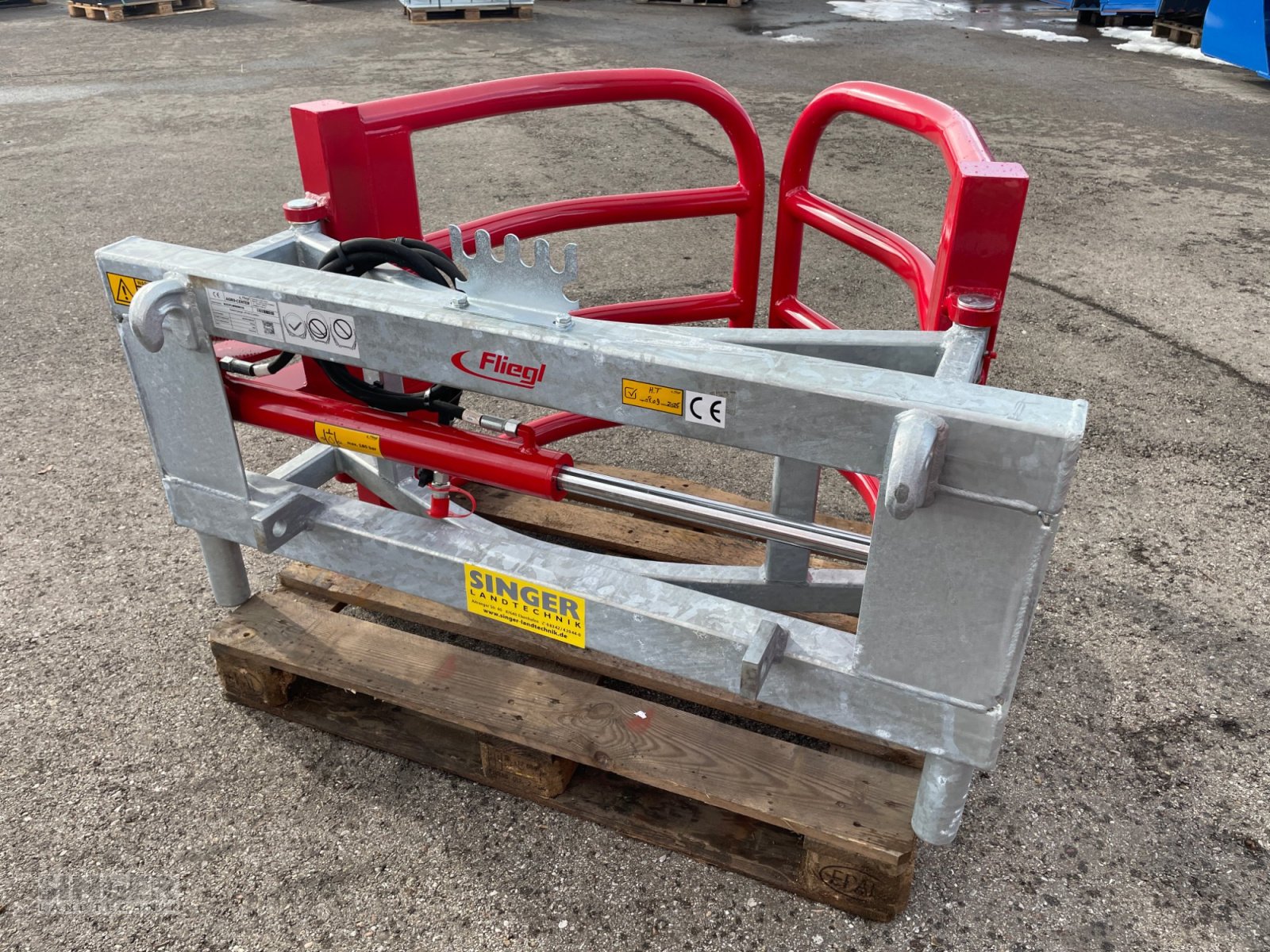 Folienballenzange typu Fliegl Ballenzange Profi-Combi, Neumaschine w Ebenhofen (Zdjęcie 3)