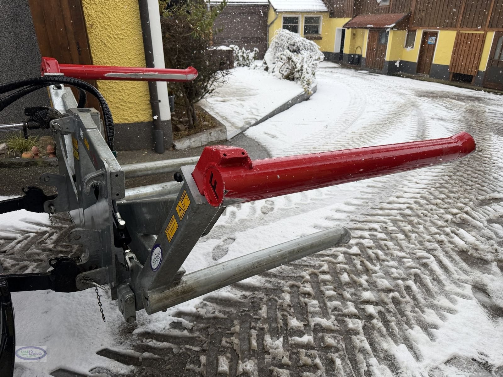 Folienballenzange of the type Fliegl Schmetterling, Gebrauchtmaschine in Münzkirchen (Picture 4)