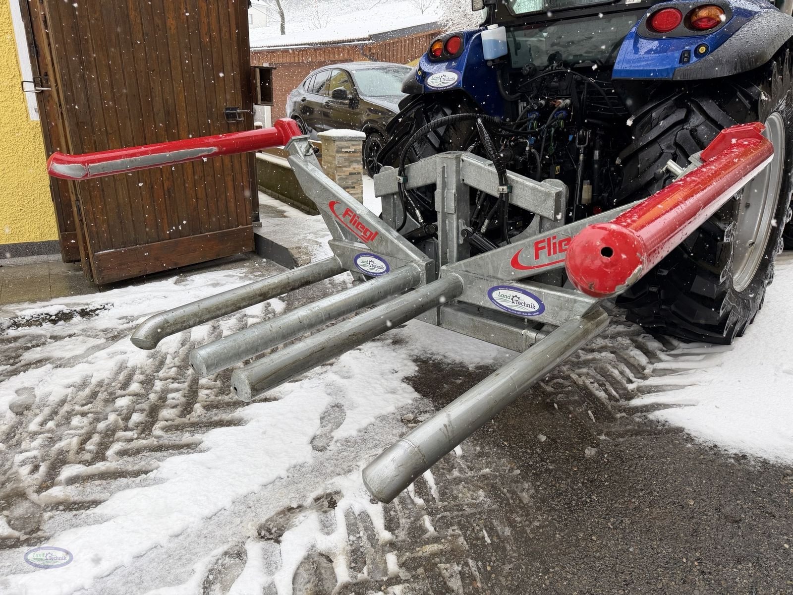 Folienballenzange of the type Fliegl Schmetterling, Gebrauchtmaschine in Münzkirchen (Picture 7)