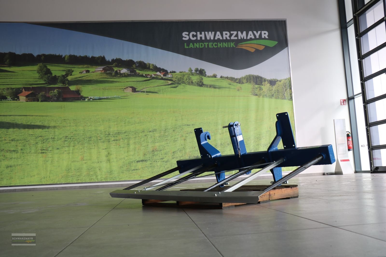 Folienballenzange typu Göweil Ballentransportdorn doppelt, Neumaschine v Gampern (Obrázek 2)