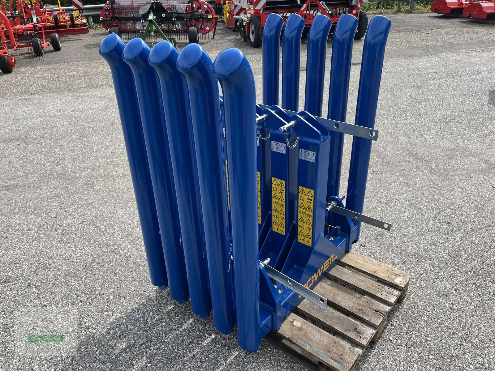 Folienballenzange des Typs Göweil BTGME / Ballentransportgabel mechanisch, Neumaschine in Wartberg (Bild 3)