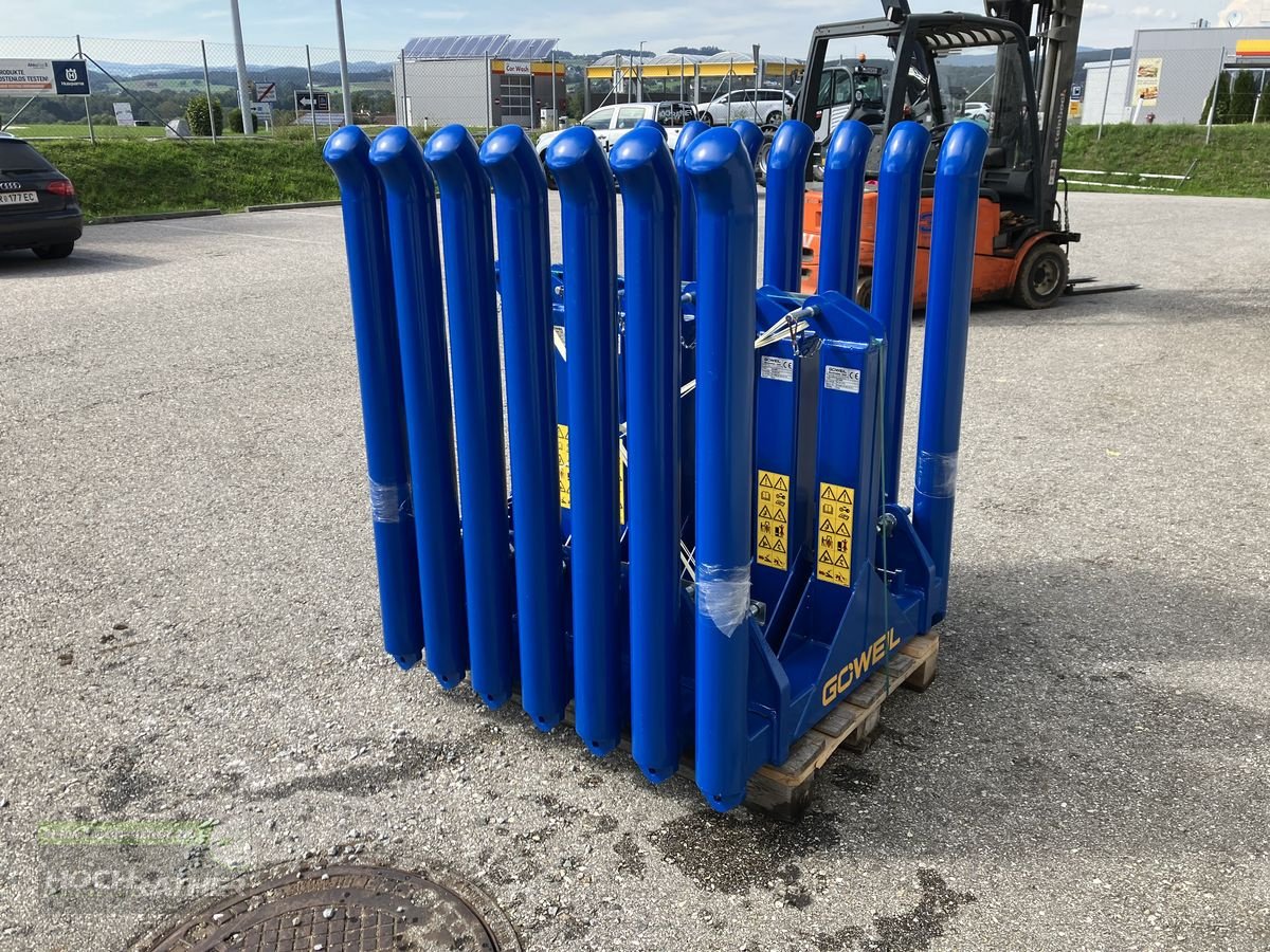 Folienballenzange of the type Göweil BTGME, Neumaschine in Kronstorf (Picture 4)