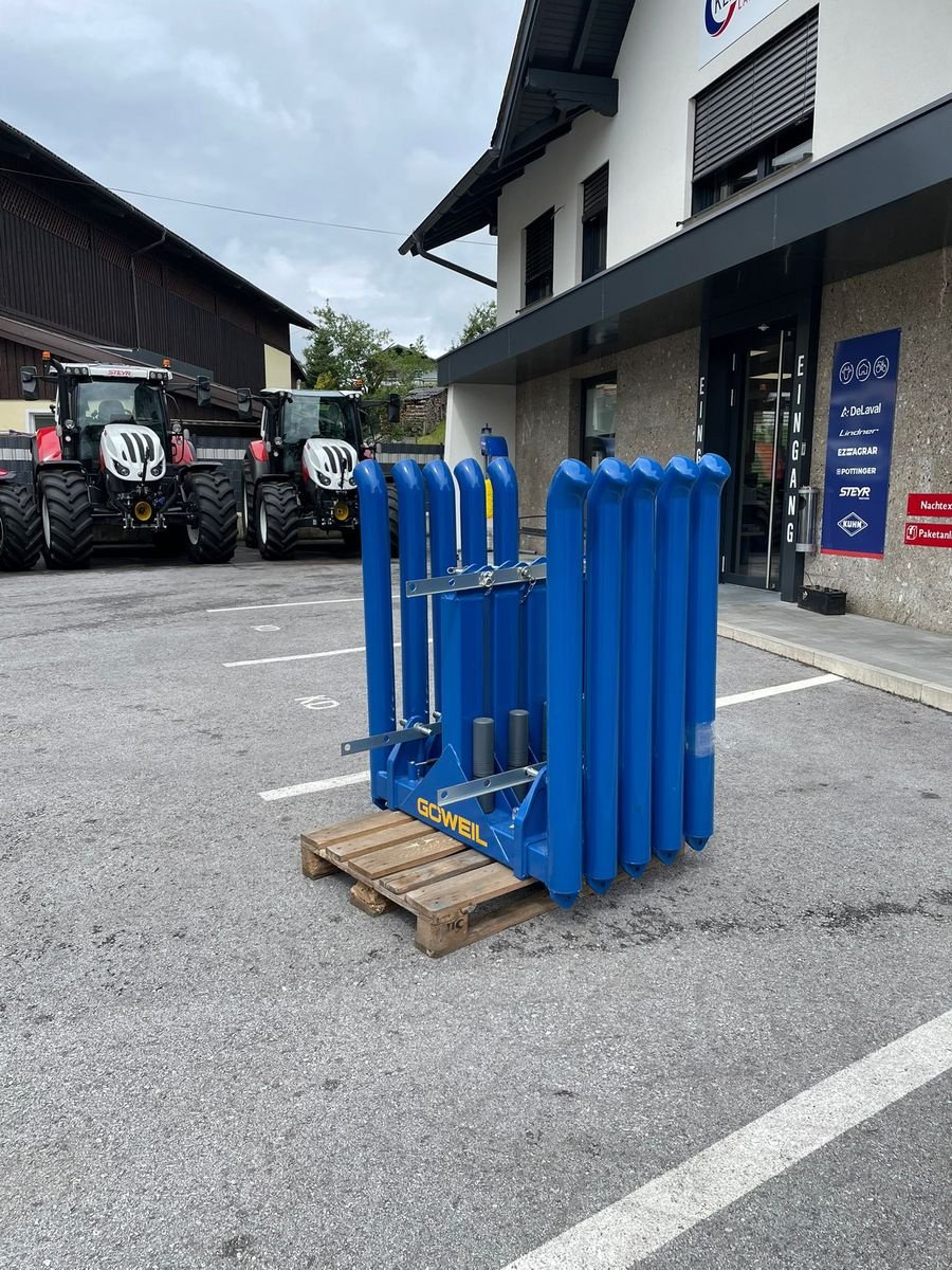 Folienballenzange of the type Göweil BTGME, Neumaschine in Berndorf (Picture 2)