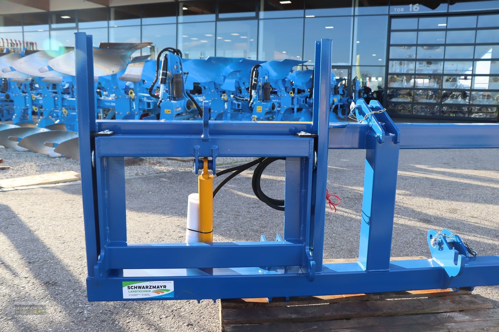 Folienballenzange typu Göweil Doppeltransportrahmen Ballentransportgerät, Neumaschine v Gampern (Obrázek 9)