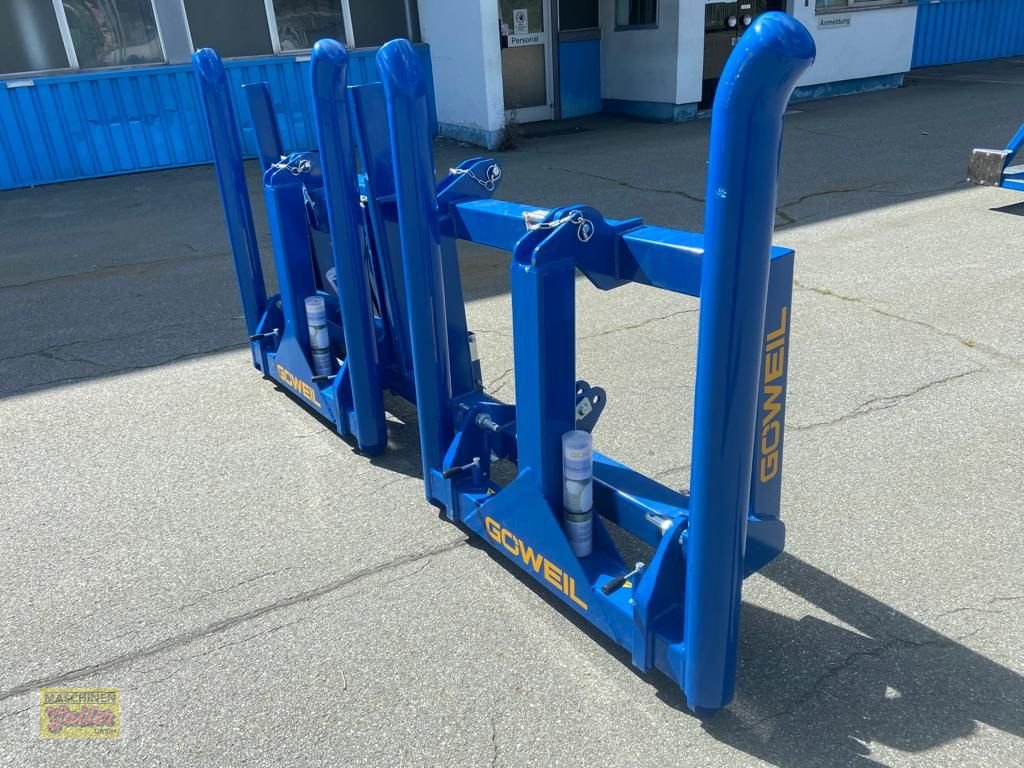 Folienballenzange des Typs Göweil DOPPELTRANSPORTRAHMEN mit Ballenträger, Neumaschine in Kötschach (Bild 16)