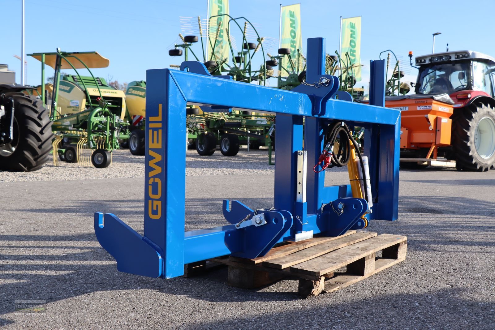 Folienballenzange des Typs Göweil Doppeltransportrahmen, Neumaschine in Gampern (Bild 4)