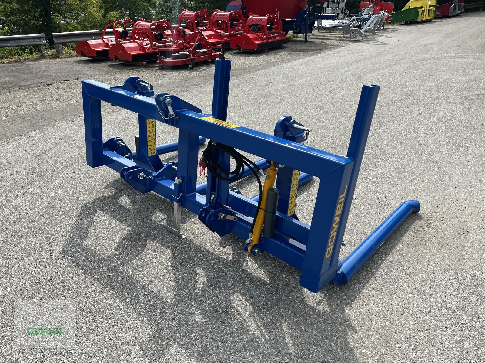 Folienballenzange of the type Göweil DTR / Doppeltransportrahmen, Neumaschine in Wartberg (Picture 3)