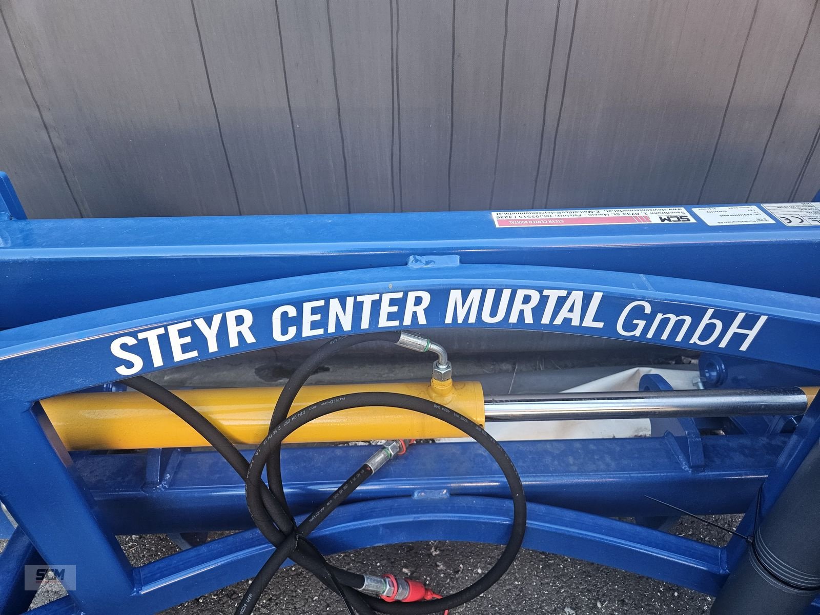 Folienballenzange of the type Göweil RBG, Neumaschine in St. Marein (Picture 2)