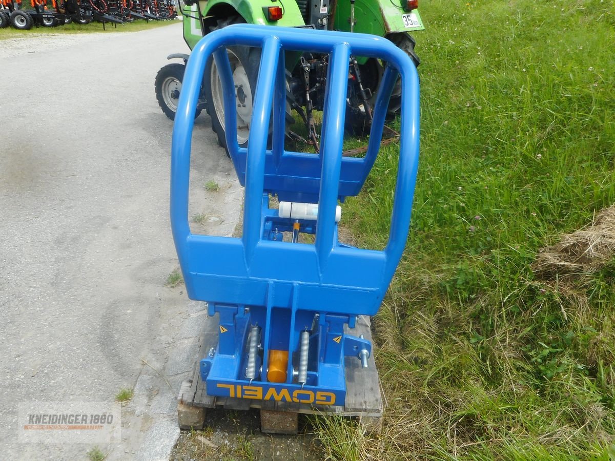 Folienballenzange of the type Göweil RBG, Neumaschine in Altenfelden (Picture 7)