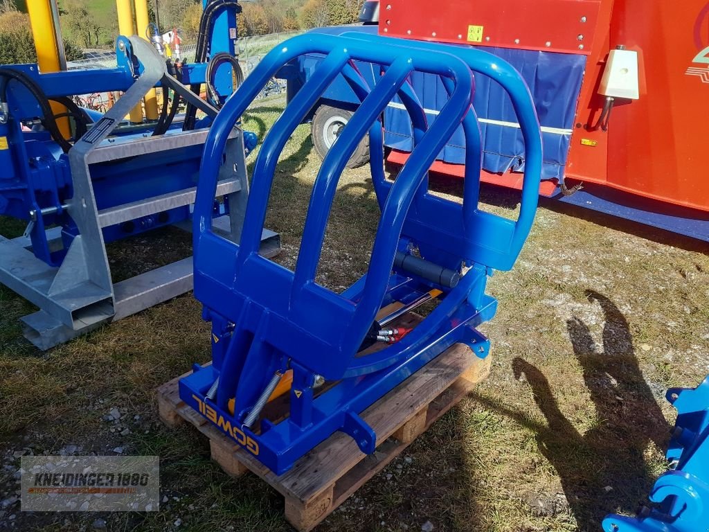 Folienballenzange of the type Göweil RBG, Neumaschine in Altenfelden (Picture 3)