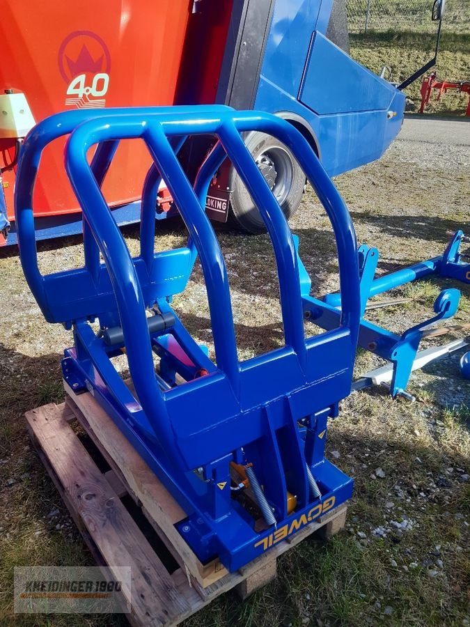 Folienballenzange of the type Göweil RBG, Neumaschine in Altenfelden (Picture 2)