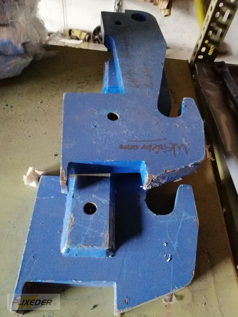 Folienballenzange des Typs Göweil Rundballen Transportgabel BTGHY hydraulisch, Gebrauchtmaschine in Pattigham (Bild 2)