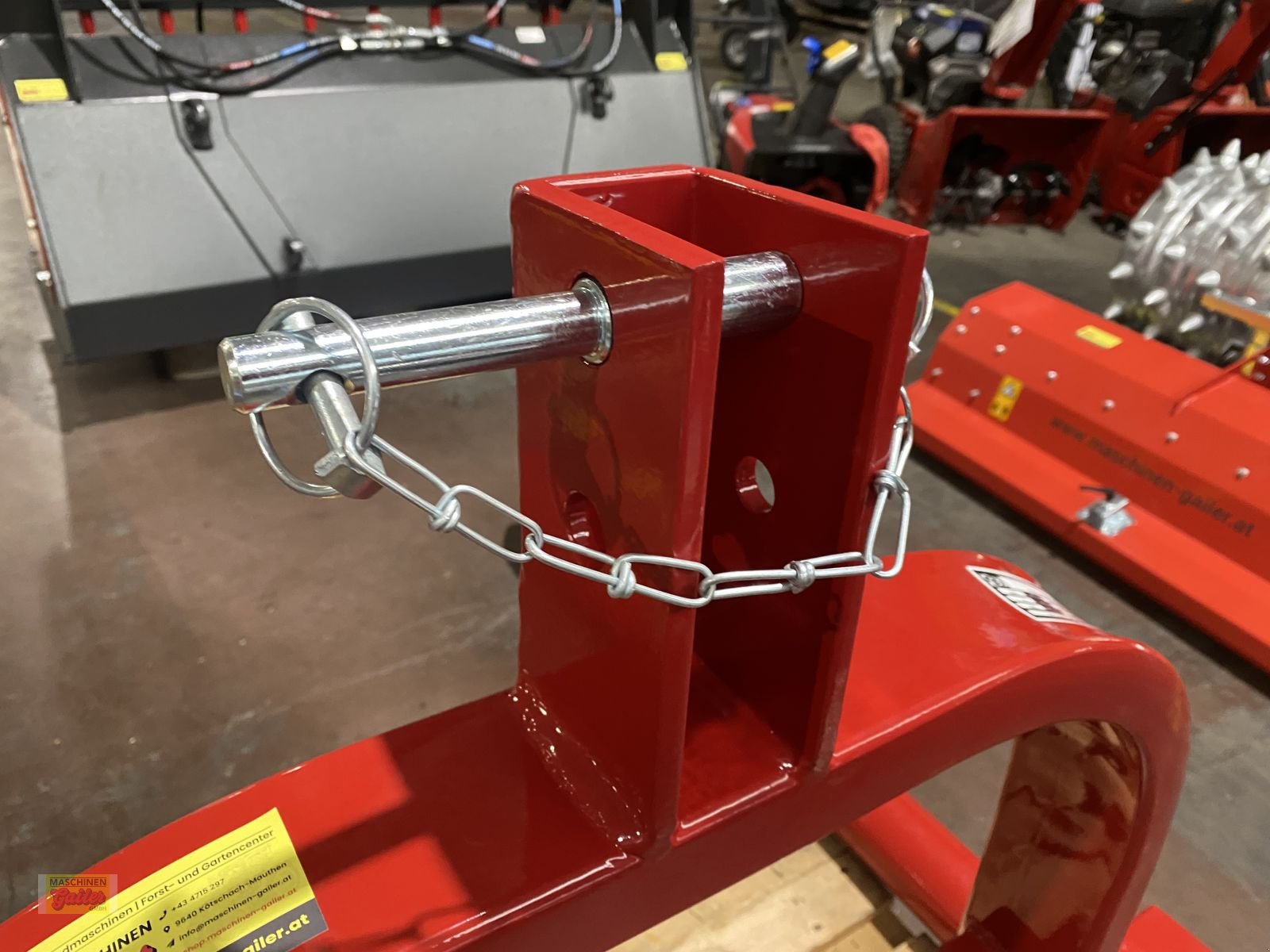 Folienballenzange des Typs Granit Ballentransportgabel verstellbar Dreipunkt, Neumaschine in Kötschach (Bild 10)