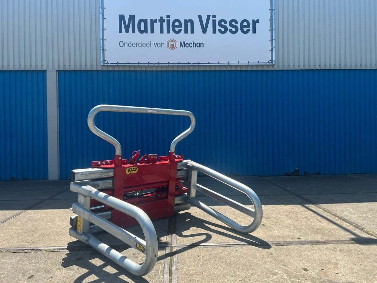 Folienballenzange des Typs Kempf 800-2600 Klem, Neumaschine in Joure (Bild 1)