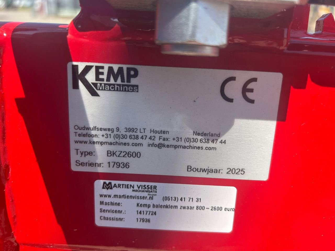 Folienballenzange des Typs Kempf 800-2600 Klem, Neumaschine in Joure (Bild 9)