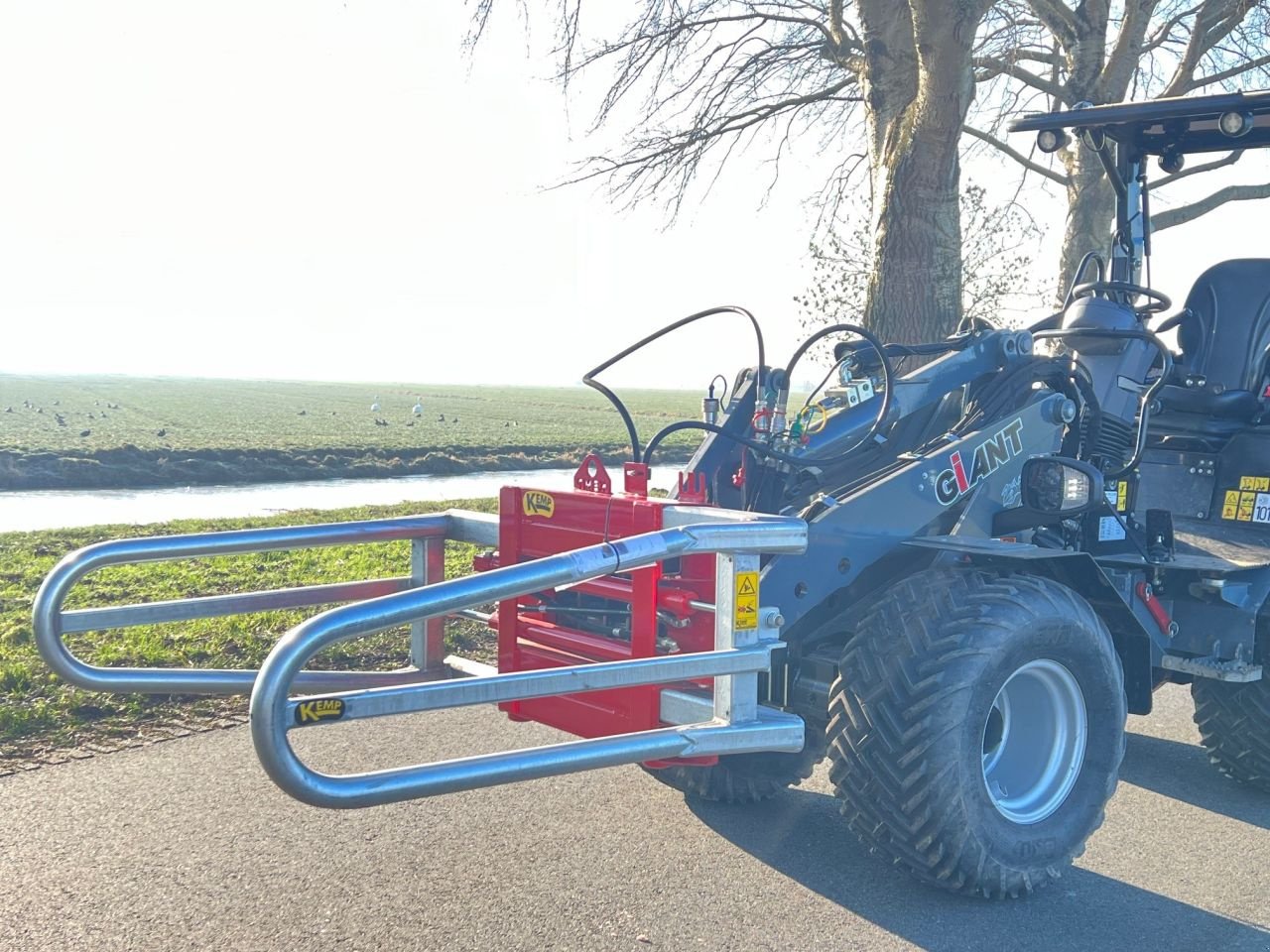 Folienballenzange typu Kempf balenklem pakkenklem, Neumaschine w Hardinxveld-Giessendam (Zdjęcie 5)