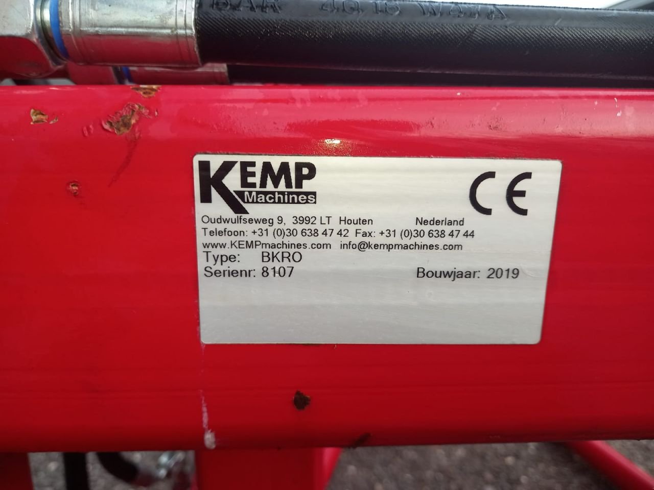 Folienballenzange des Typs Kempf rond, Neumaschine in Dalfsen (Bild 2)