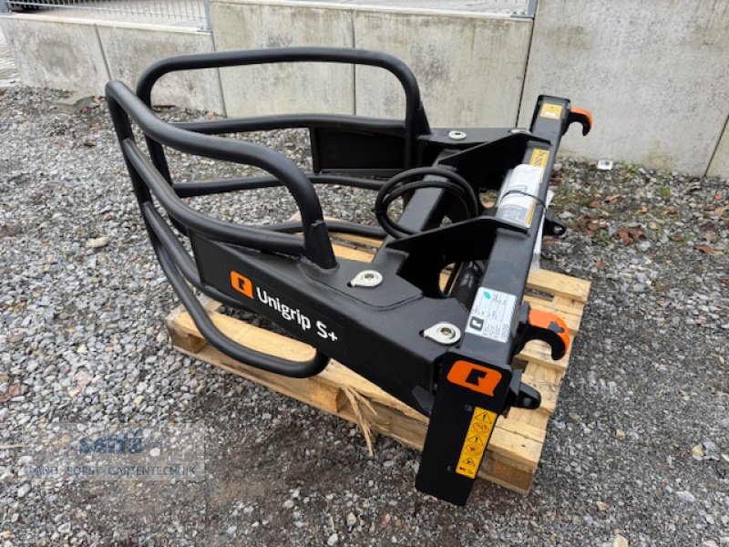 Folienballenzange of the type Quicke Unigrip S+ Euro, Neumaschine in Lindenfels-Glattbach (Picture 2)