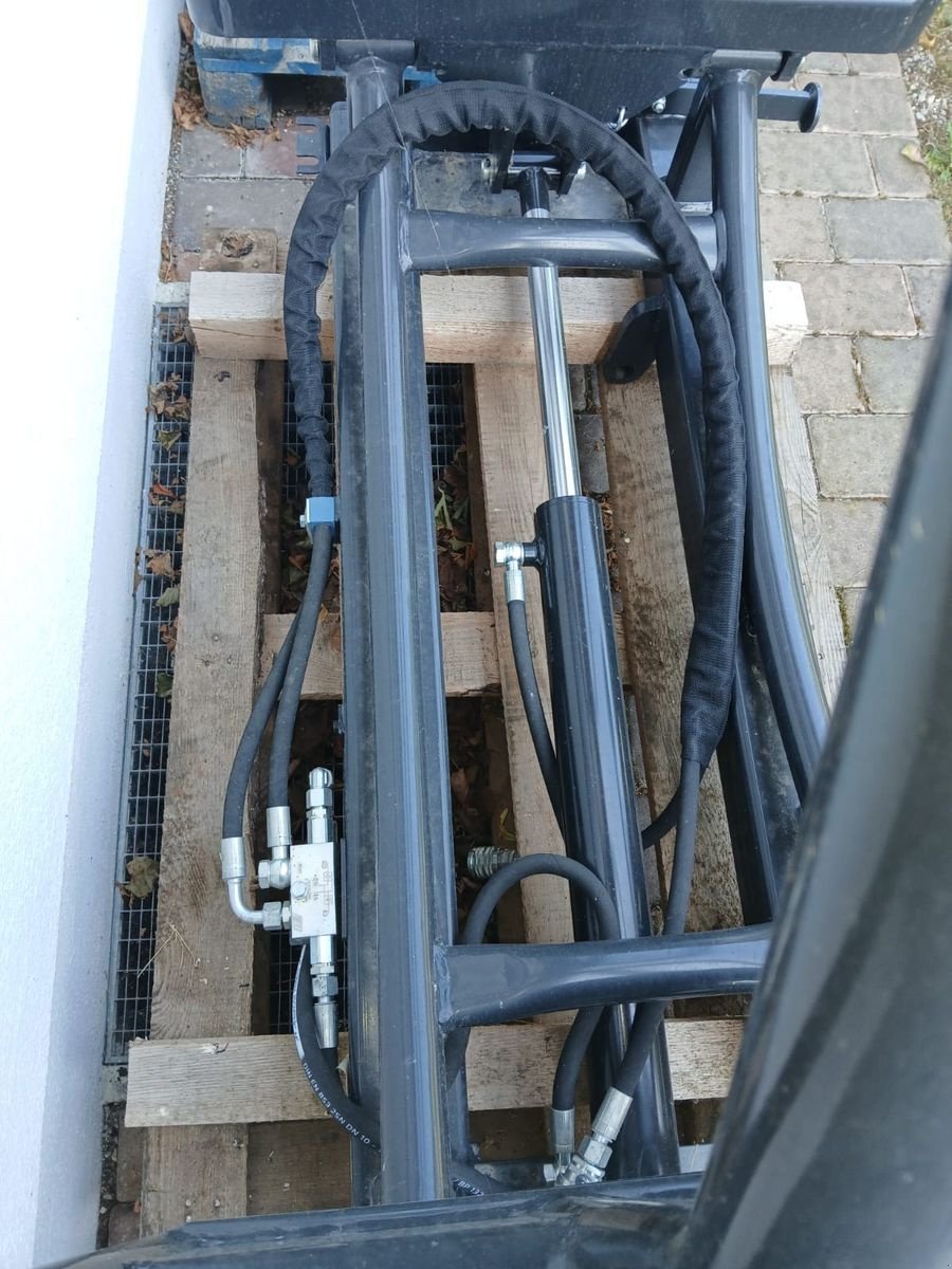 Folienballenzange a típus Sonstige BAAS Technik, Neumaschine ekkor: Epfach  (Kép 2)