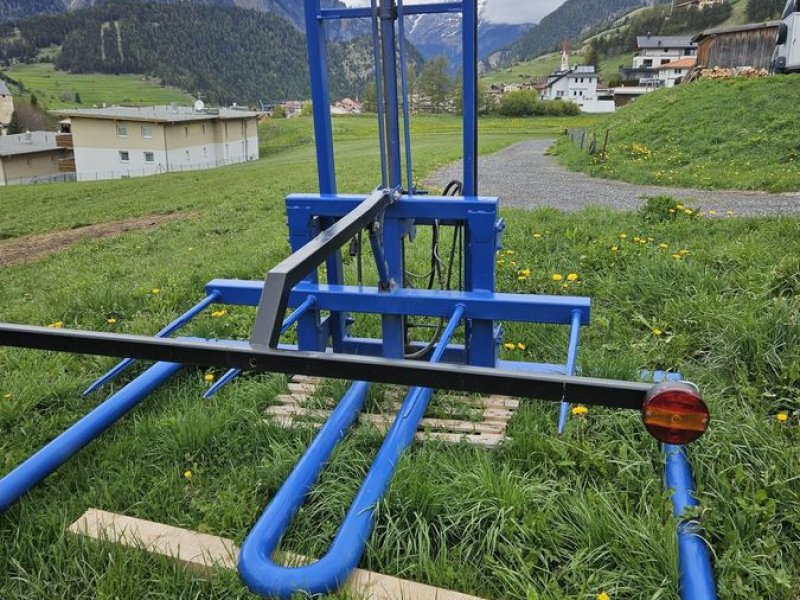 Folienballenzange tip Sonstige Ballentransportgerät, Gebrauchtmaschine in Ried im Oberinntal (Poză 1)