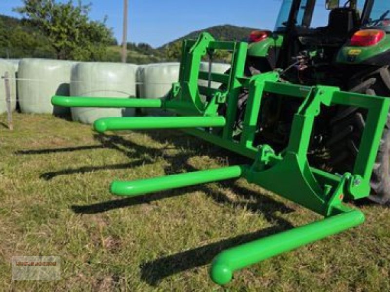 Folienballenzange du type Sonstige Dominator DUO Ballenträger Hydraulisch, Neumaschine en Tarsdorf